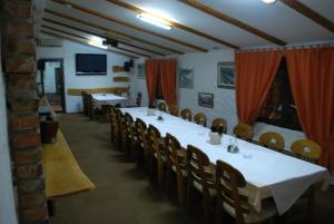 Gallery image of Motel Kiwi in Grude