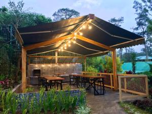 Zahrada ubytování Log Cabin Hotel - Baguio