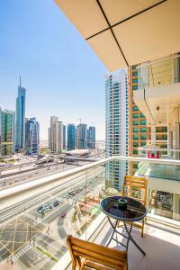 Фотография из галереи Stylish Studio in West Avenue Dubai Marina в Дубае