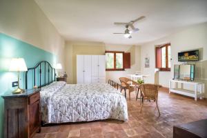 Ett rum på Torrenova di Assisi Country House