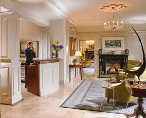 Lobby alebo recepcia v ubytovaní Killarney Randles Hotel