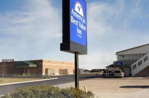 Φωτογραφία από το άλμπουμ του America's Best Value Inn Litchfield σε Litchfield