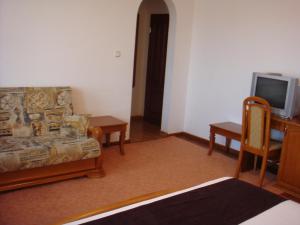 Gallery image of Family Hotel Elegance in Arbanasi