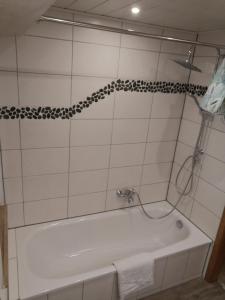 Koupelna v ubytování Apartment Auszeit mit Küche viel Ruhe und Natur