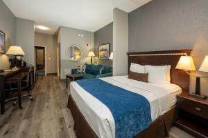 Postel nebo postele na pokoji v ubytování Comfort Suites Seabrook - Kemah