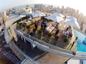 Ospiti di Staybridge Suites Beirut by IHG