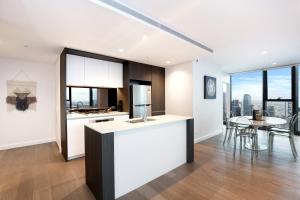 Gallery image of Orange Stay at Melbourne Quarter in Melbourne