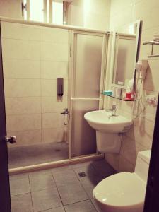 Kamar mandi di 星海芝家民宿Samuel's Home