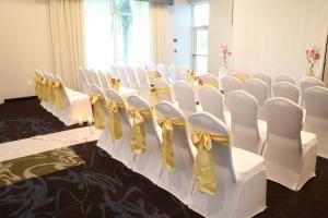 Χώρος καθιστικού στο Staybridge Suites St. Petersburg FL by IHG +87 φωτογραφίες