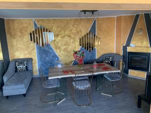 Gallery image of Luxury Living Suite B&B in Adelfia