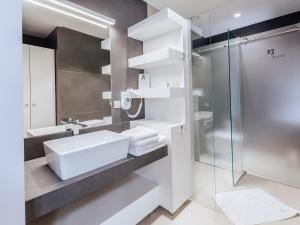 Kylpyhuone majoituspaikassa Hotel Salve
