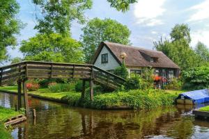 Gallery image of Gieters Gruttertje, Vintage stay in the village centre in Giethoorn