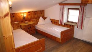 Cama o camas de una habitación en Apartments Röck