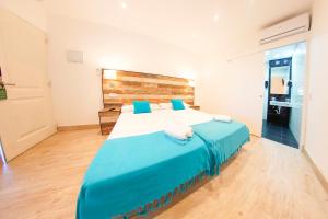 Postel nebo postele na pokoji v ubytování Hotel Zen Airport