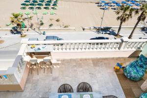 Balkón nebo terasa v ubytování Birais Beach Studios + 37 fotografií