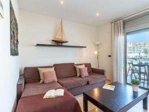 Χώρος καθιστικού στο Apartment Del Port-3 by Interhome