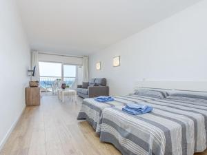 Posteľ alebo postele v izbe v ubytovaní Apartment Bahia I by Interhome