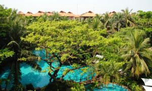 Bazén v ubytování Furama Resort Danang nebo v jeho okolí