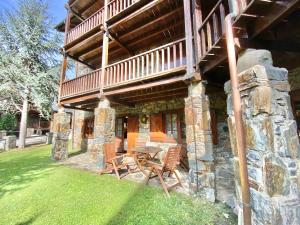 Afbeelding uit fotogalerij van Apartamento Rustic Chic de Luxe 21A HUT-7766 in El Tarter