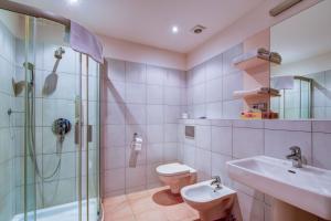 Bathroom sa Černý Orel – Pivovar, Čokoládovna a Wellness Hotel