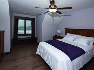 Ảnh trong thư viện ảnh của Purple Skies Homestead ở North Royalton +13 ảnh