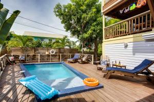 Gallery image of Driftwood Gardens Guesthouse in Placencia