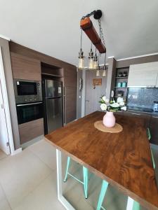 Η κουζίνα ή μικρή κουζίνα στο Espectacular Dpto en costa de montemar