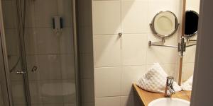 Koupelna v ubytování Hotel Barth