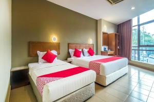 Gallery image of Super OYO 828 Comfort Hotel Shah Alam in Shah Alam