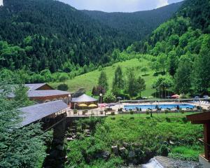 Bazén v ubytování Hotel Sant Gothard nebo v jeho okolí