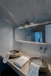 Foto de la galeria de Blue Dolphins Apartments a Firostefani