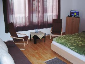 Μια τηλεόραση ή/και κέντρο ψυχαγωγίας στο Hotel Landgasthof Puck