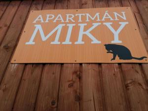 Certificato, attestato, insegna o altro documento esposto da Apartman Miky