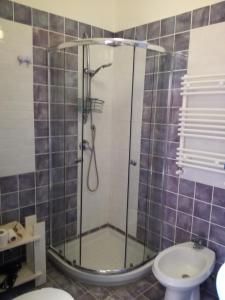 Un baño de B&B PompeiLog