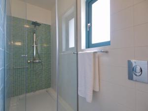 A bathroom at Villa Penelope Spartia Kefalonia