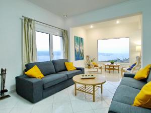 Posedenie v ubytovaní Villa Nikos Megala Chorafia Crete