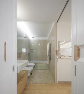 Kylpyhuone majoituspaikassa Lisbon Serviced Apartments - Principe Real