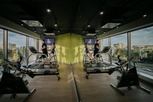 Posilňovňa alebo fitness centrum v ubytovaní B&B HOTEL Warsaw East