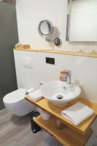 
Ein Badezimmer in der Unterkunft Gästehaus Steinmühle
