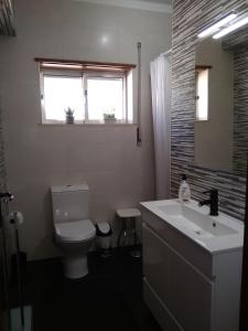 Kúpeľňa v ubytovaní O Terraço da Ribeira
