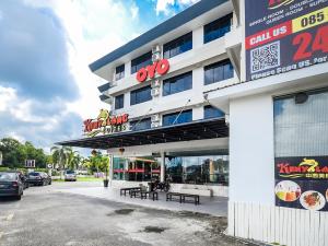 Afbeelding uit fotogalerij van OYO 1148 Kenyalang Suite in Miri