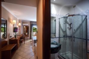 Koupelna v ubytování Hotel Le Palme