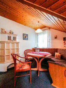 Posedenie v ubytovaní Haus am Römerbad