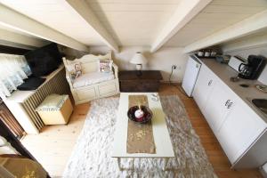 Kuchyň nebo kuchyňský kout v ubytování cozy attic