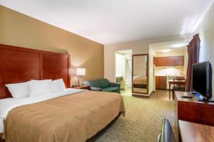 Gallery image of Quality Inn & Suites Olde Town in Portsmouth