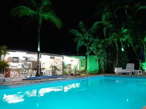 A piscina localizada em Pousada Atobá Juquehy Apartamentos ou nos arredores