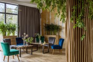 Posezení v ubytování Bloom Hotel Airport Okęcie
