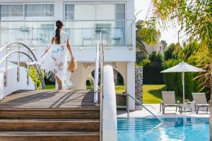 Bazén v ubytování Sofianna Resort & Spa nebo v jeho okolí