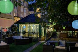 Zahrada ubytování Norfolk Royale Hotel