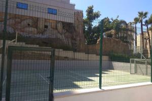 Tenis lub squash w obiekcie APARTAMENTO RINCÓN DE LOIX ( PLAYA DE LEVANTE) lub w pobliżu